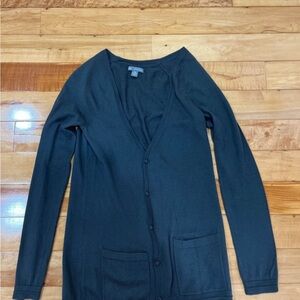 GAP Women's Dark Gray V-Neck Button Cardigan